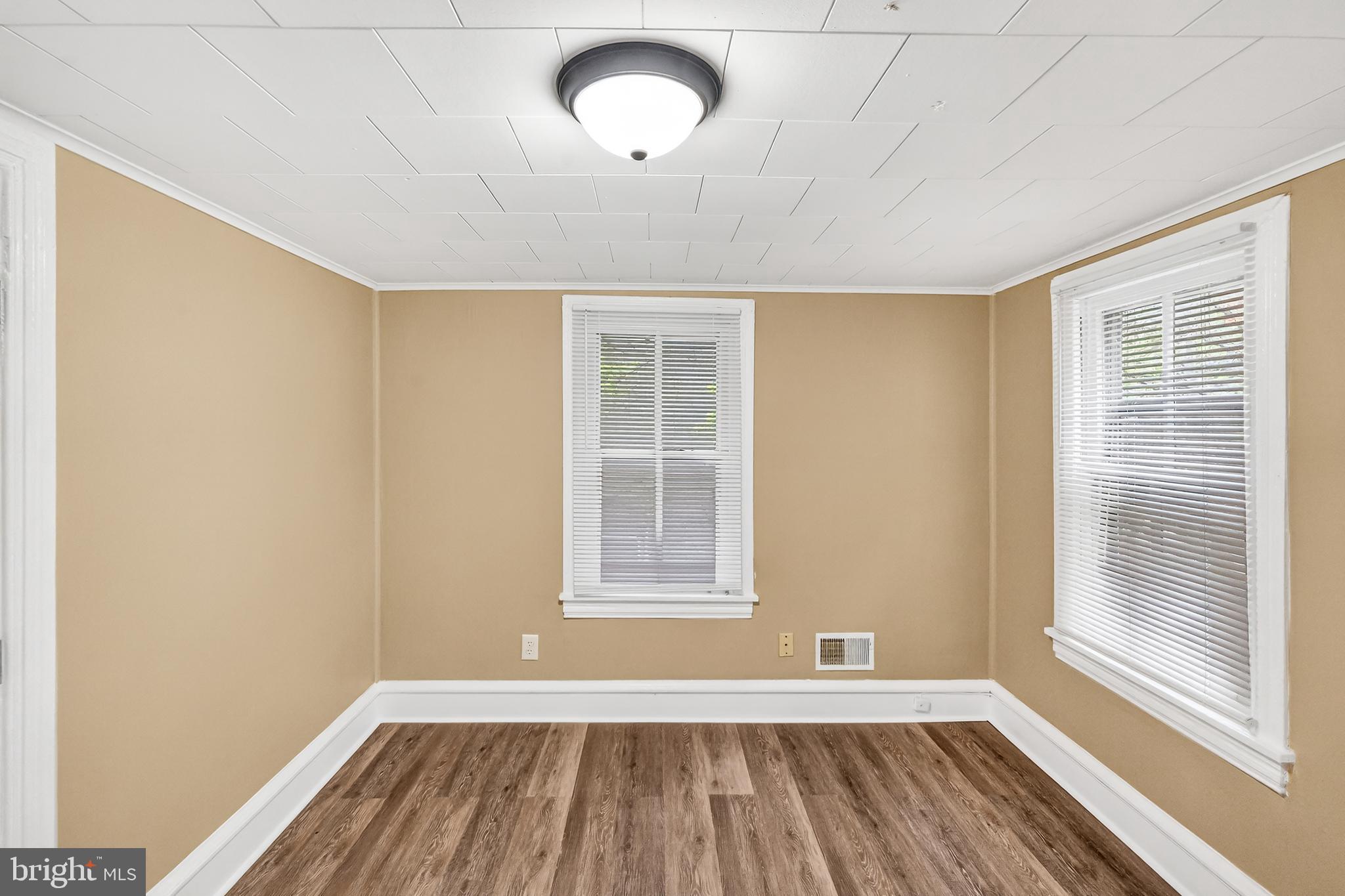 14 7th Street Salem, NJ 08079 - Photo 26 of 33