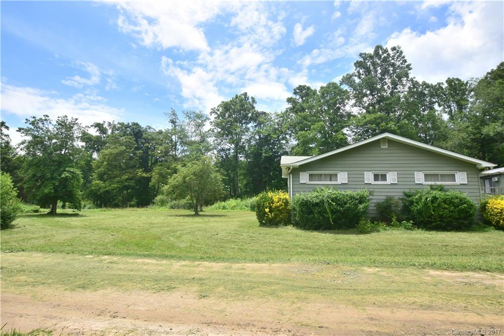 40 Blue Ridge Development Road Fairview, NC 28730 - Photo 17 of 18 Gallery Image 17