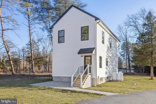 $599,000 | 111 Carson Road, Southampton, NJ 08088