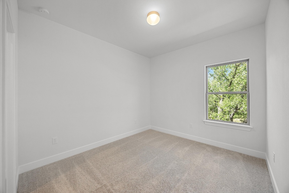 308 Barnstorm Lane Georgetown, TX 78633 - Photo 24 of 31