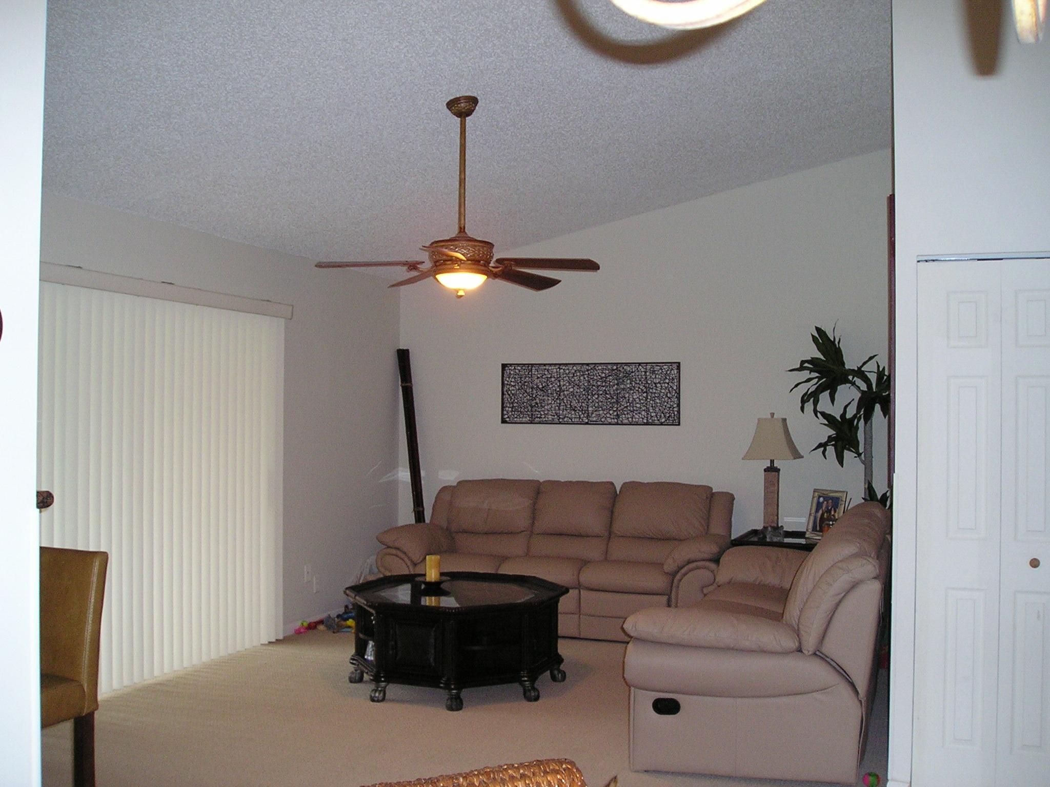 856 Lago Road, Unit 21 Delray Beach, FL 33445 - Photo 11 of 25 LR1