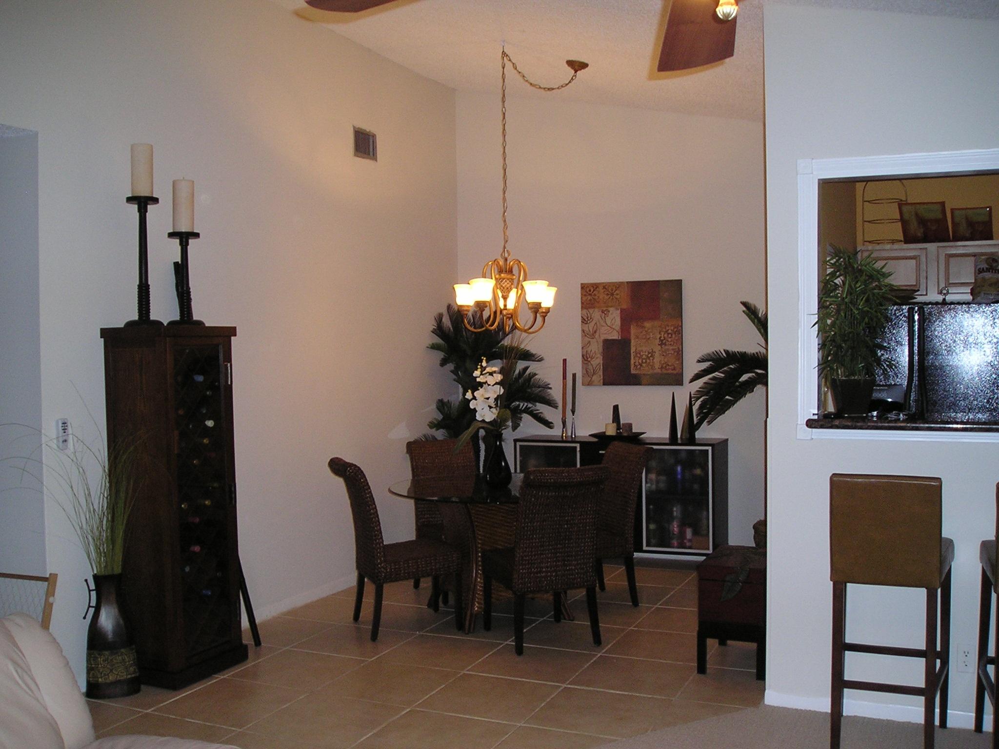 856 Lago Road, Unit 21 Delray Beach, FL 33445 - Photo 5 of 25 Dining1