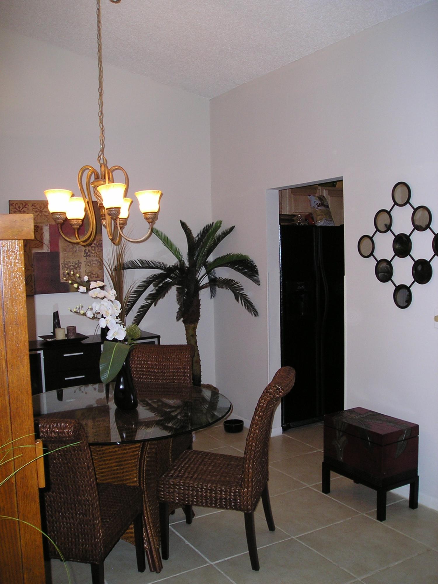 856 Lago Road, Unit 21 Delray Beach, FL 33445 - Photo 6 of 25 Dining2