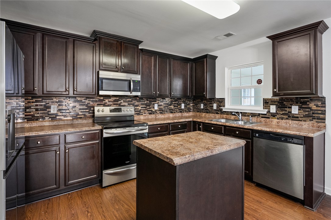 206 Farlow Court Anderson, SC 29621 - Photo 17 of 50