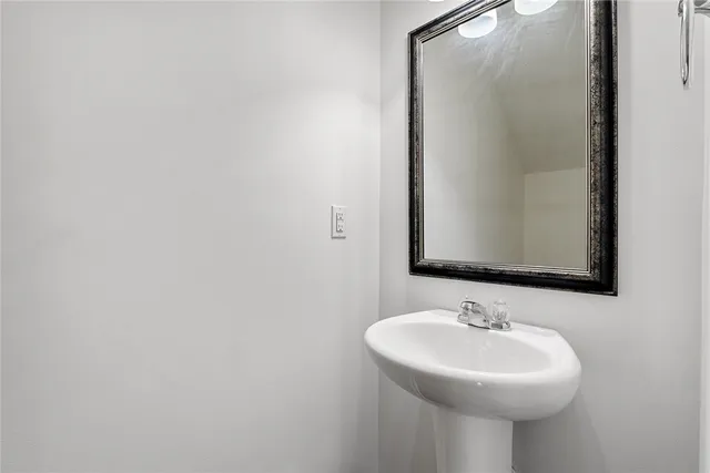 $319,900 | 206 Farlow Court, Anderson, SC 29621