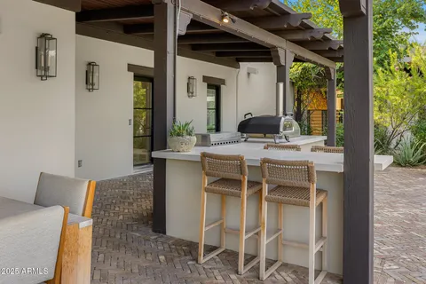 $6,800,000 | 6200 East Naumann Drive, Paradise Valley, AZ 85253