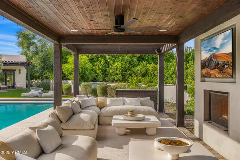 $6,800,000 | 6200 East Naumann Drive, Paradise Valley, AZ 85253