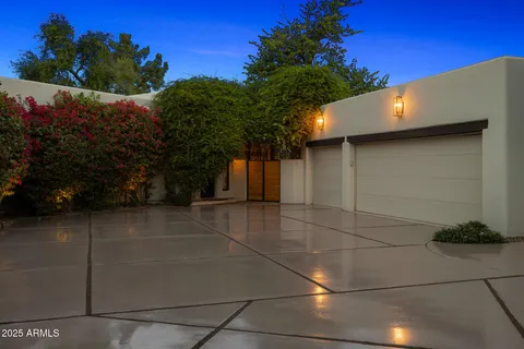 $6,800,000 | 6200 East Naumann Drive, Paradise Valley, AZ 85253