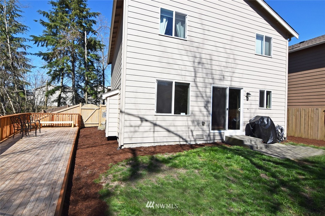 17714 33rd Drive Southeast Bothell, WA 98012 - Photo 16 of 19 Gallery Image 16