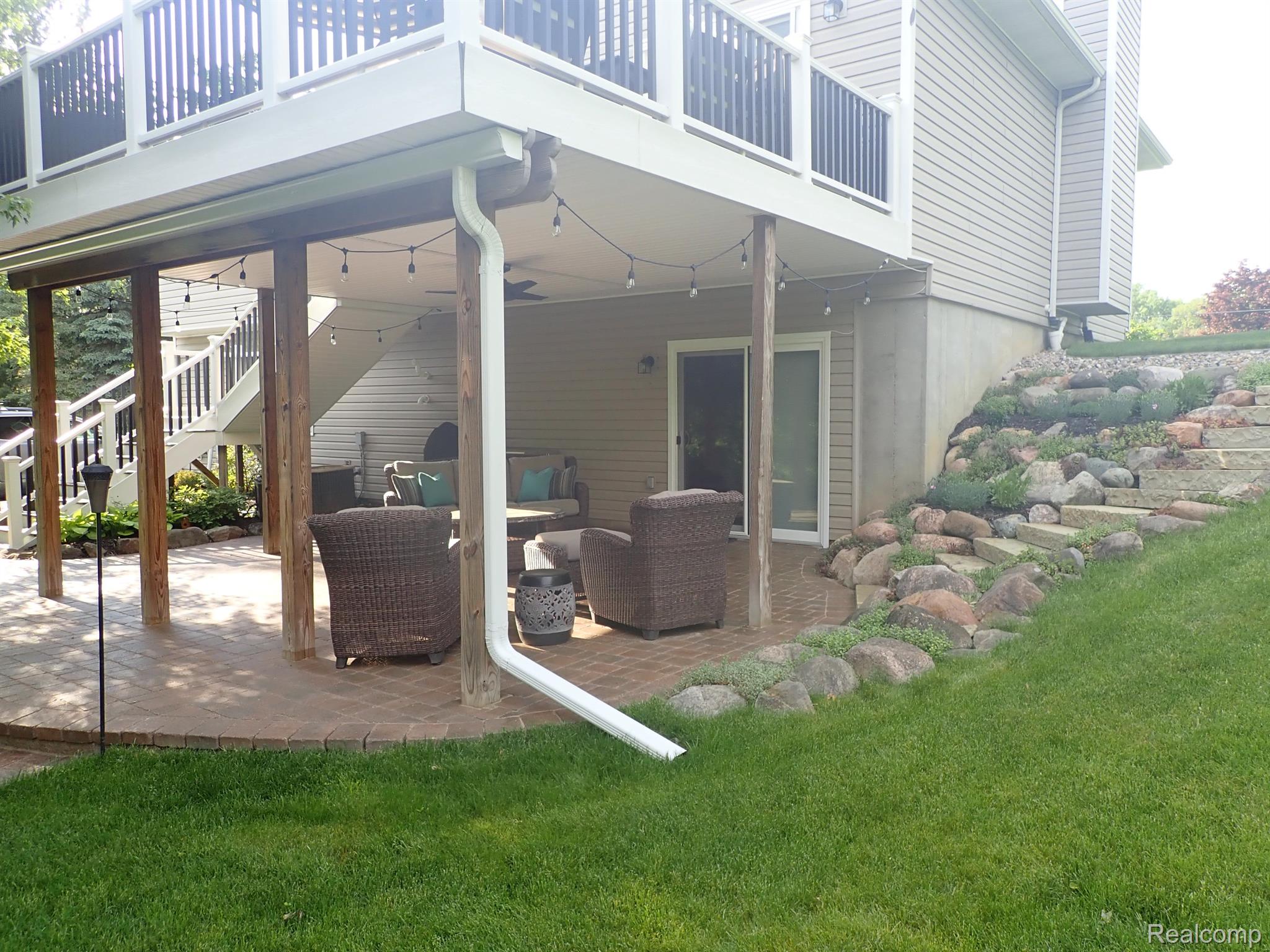 10438 Coolidge Road Goodrich, MI 48438 - Photo 38 of 49 Nice large patio
