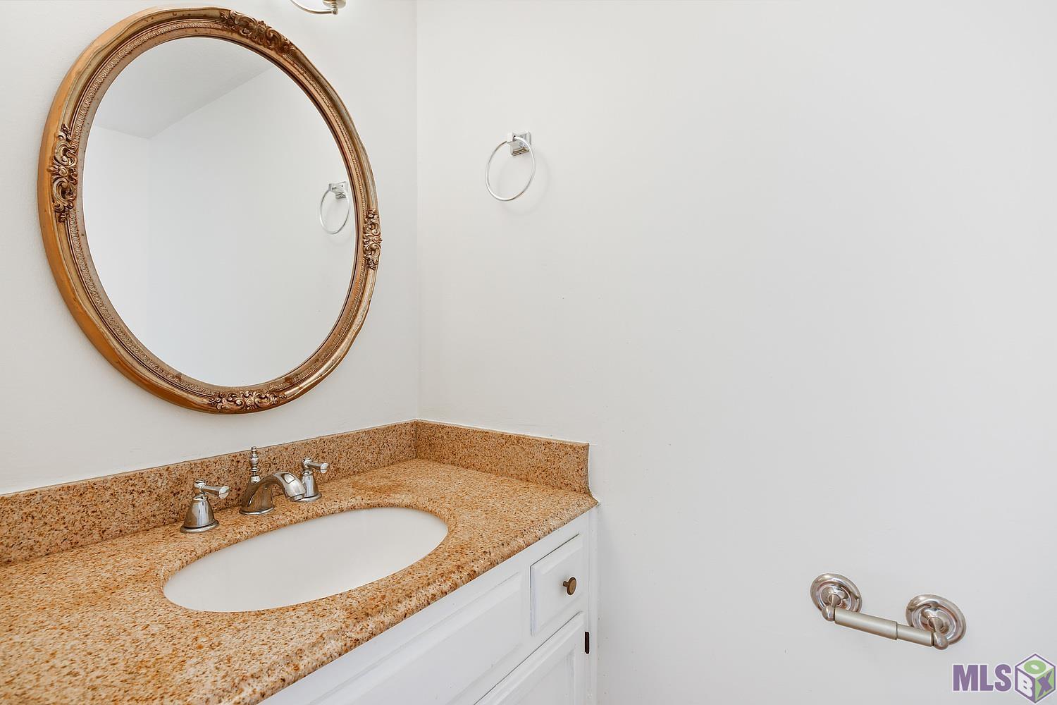 956 Ridgepoint Court, Unit 15C Baton Rouge, LA 70810 - Photo 7 of 12