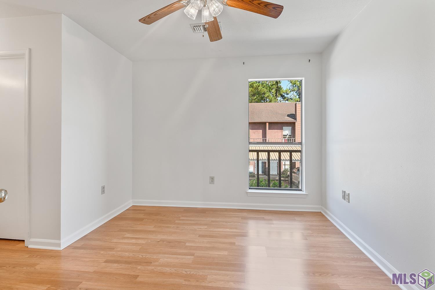 956 Ridgepoint Court, Unit 15C Baton Rouge, LA 70810 - Photo 10 of 12