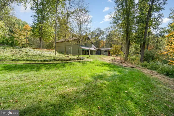 $499,900 | 36 Sassafras Lane, Port Royal, PA 17082