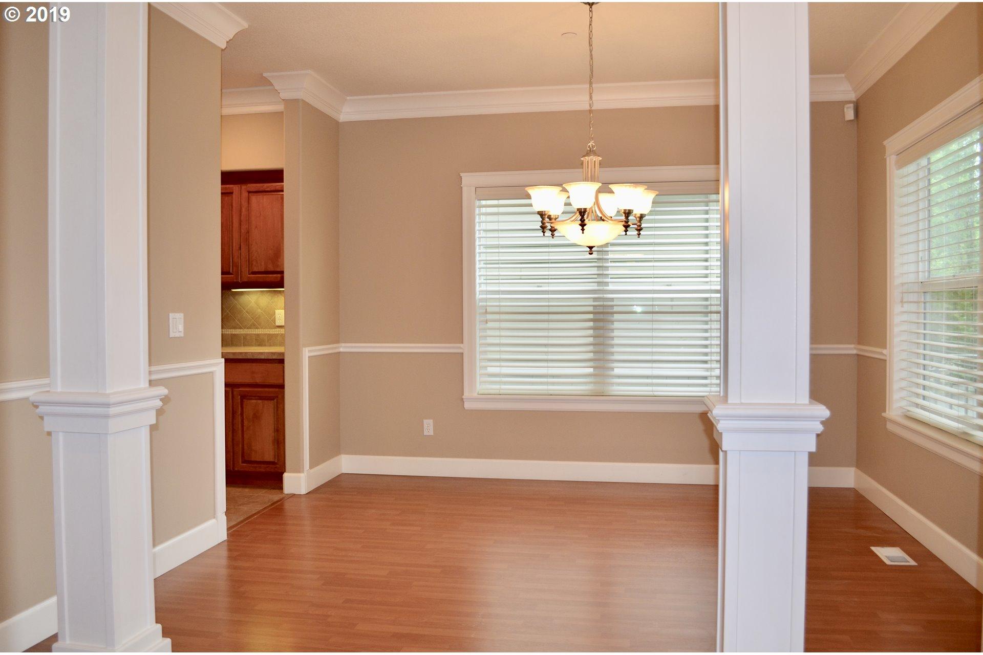 2116 Northwest Fargo Loop Camas, WA 98607 - Photo 4 of 32 Dining Room