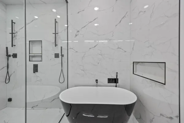 $950,000 | 2024 West Irving Park Road, Unit 302, Chicago, IL 60618
