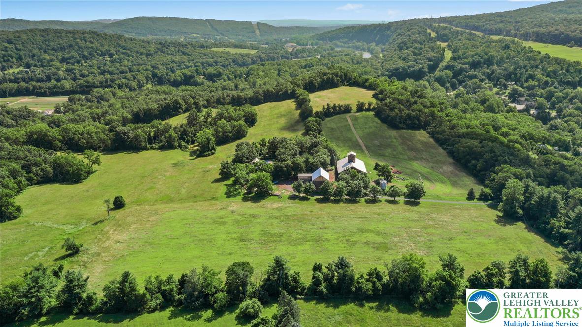 663 Kintner Road Kintnersville, PA 18930 - Photo 1 of 31 Gallery Image 1