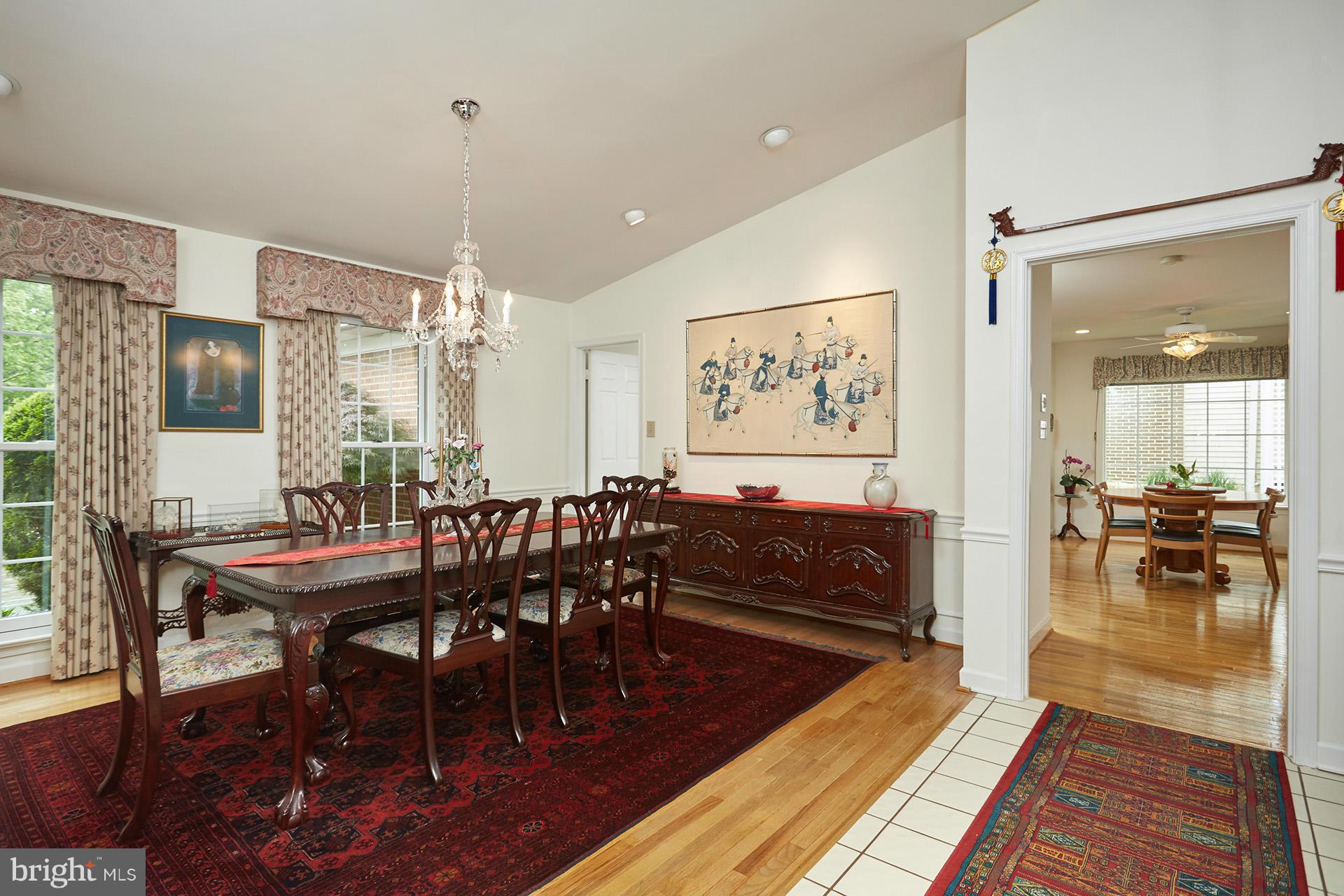 7901 Burdette Road Bethesda, MD 20817 - Photo 6 of 30 Dining Room & Breakfast Nook