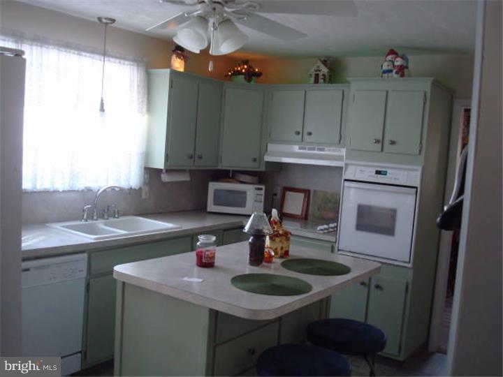 5007 Hiffletrayer Road Green Lane, PA 18054 - Photo 11 of 14 Gallery Image 11