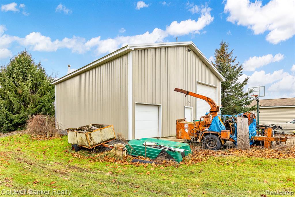 10017 Andersonville Road Clarkston, MI 48346 - Photo 27 of 34 Gallery Image 27