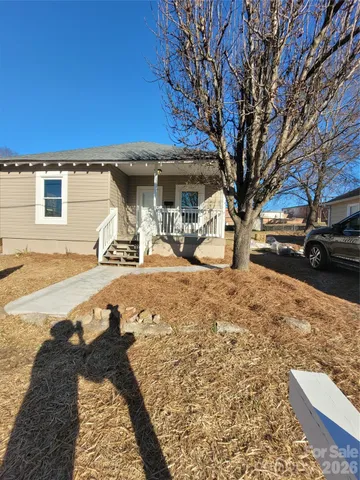 a view of a house with a snow