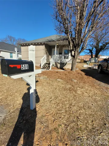 a view of a outdoor space with seating area