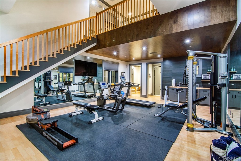 5546 Jed Smith Road Hidden Hills, CA 91302 - Photo 25 of 75