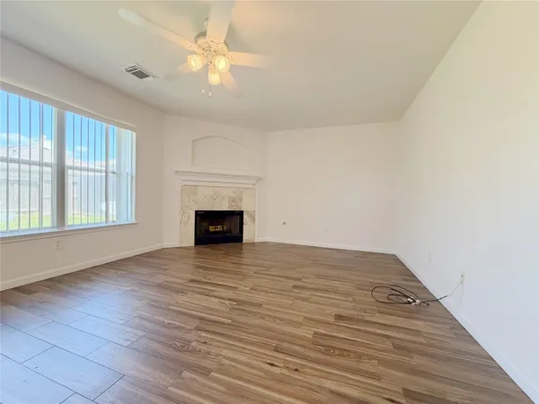$2,050 | 18126 Emerybrook Court, Richmond, TX 77407