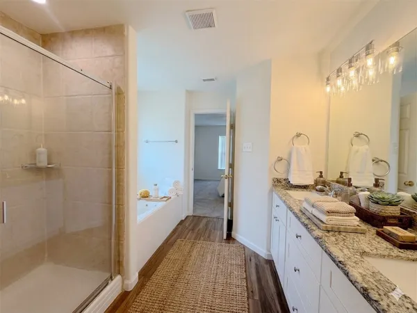 $2,050 | 18126 Emerybrook Court, Richmond, TX 77407