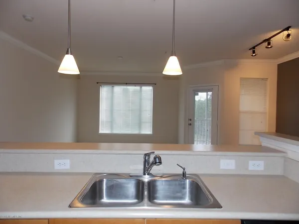 $1,175 | 8290 Gate Parkway West, Unit 419, Jacksonville, FL 32216