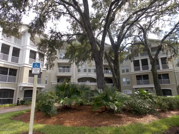 $1,175 | 8290 Gate Parkway West, Unit 419, Jacksonville, FL 32216