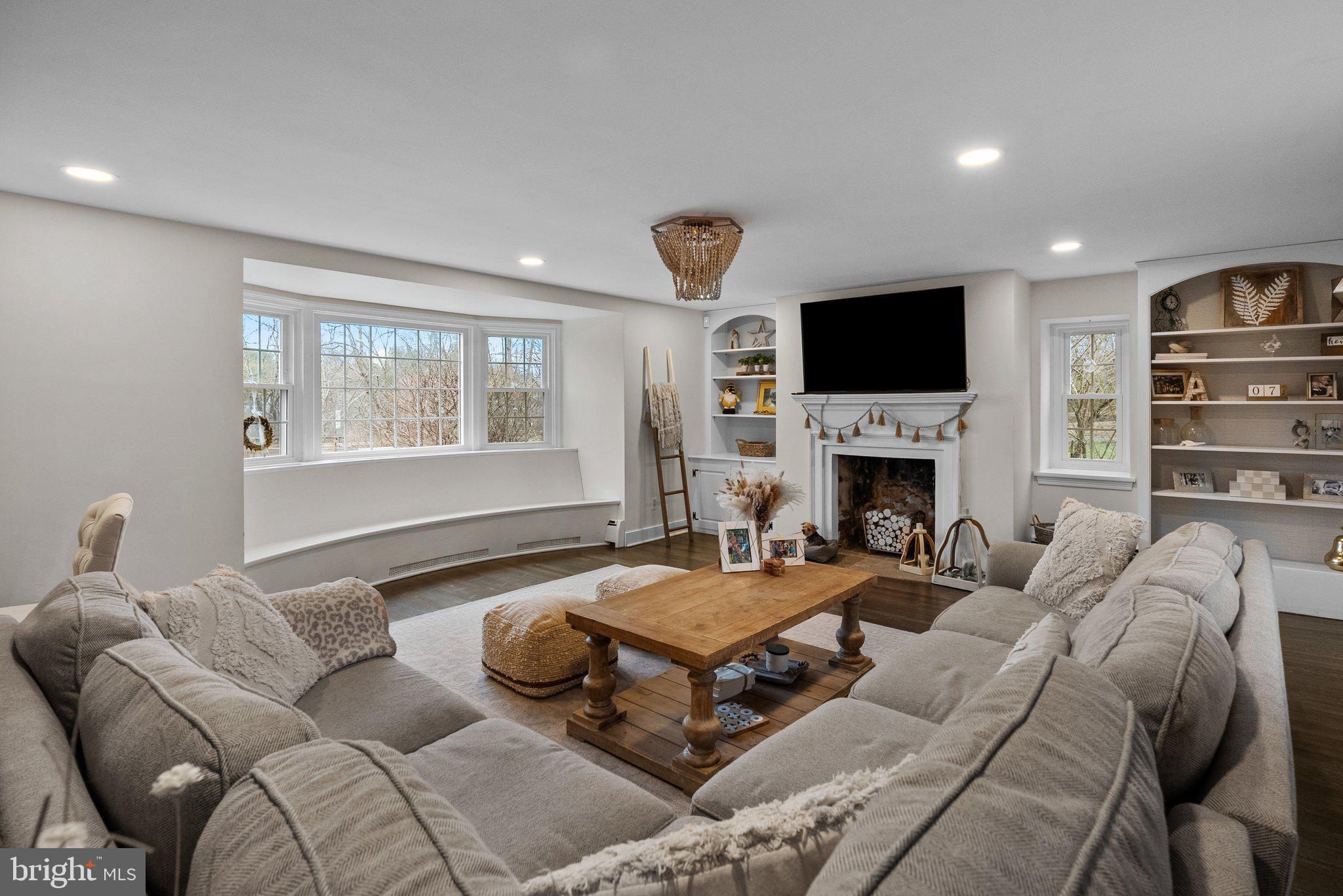 737 Willow Run Road Lower Gwynedd, PA 19002 - Photo 16 of 37