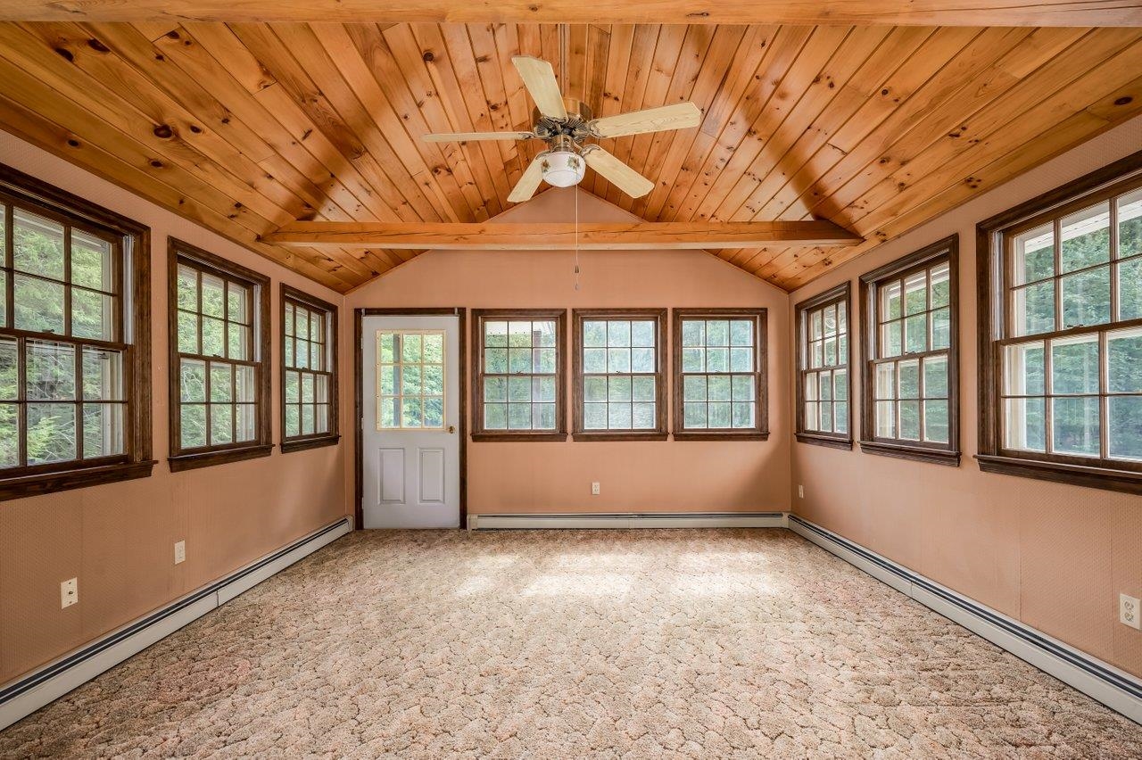 140 Kingston Road Exeter, NH 03833 - Photo 17 of 33