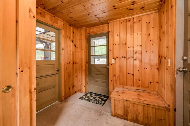 $635,000 | 140 Kingston Road, Exeter, NH 03833