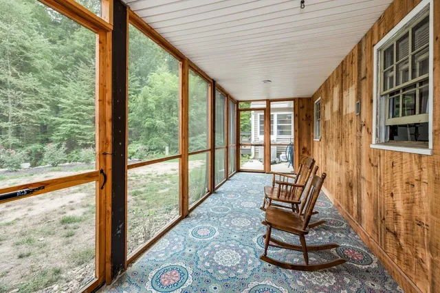 $635,000 | 140 Kingston Road, Exeter, NH 03833