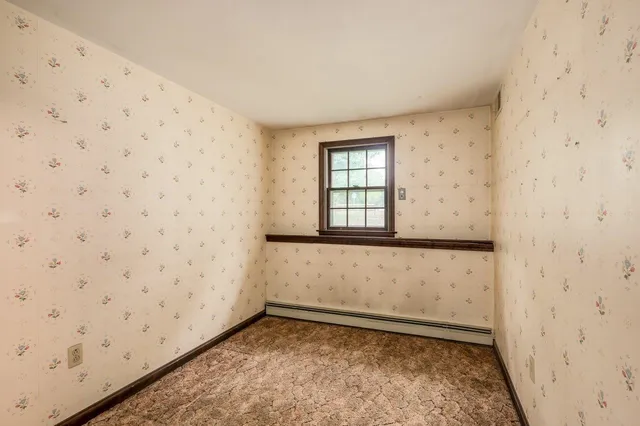 $635,000 | 140 Kingston Road, Exeter, NH 03833