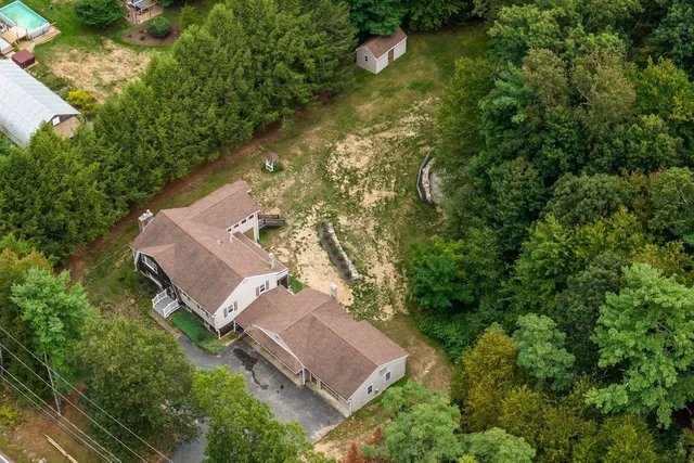 $635,000 | 140 Kingston Road, Exeter, NH 03833