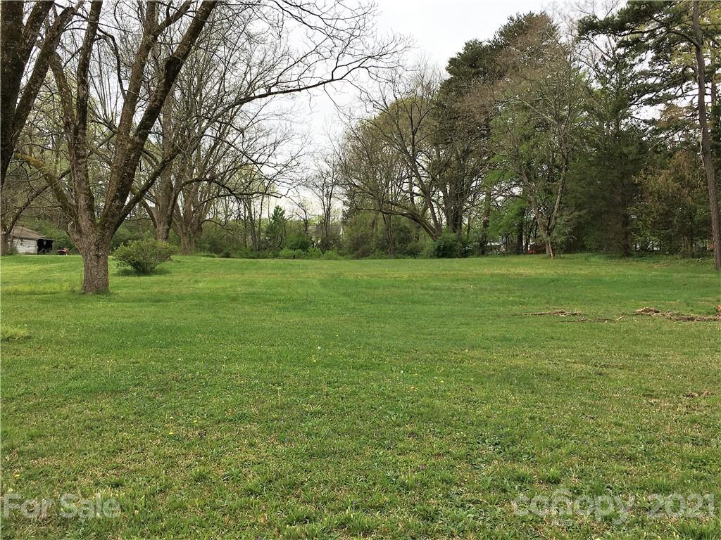 1027 Tom Sadler Road Charlotte, NC 28214 - Photo 7 of 19 Gallery Image 7