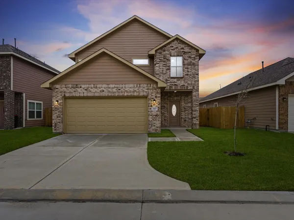 $335,000 | 2807 Pine Estate Lane, Houston, TX 77014