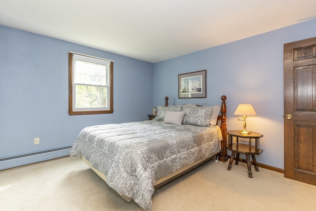 4 Hart Road Chelmsford, MA 01824 - Photo 30 of 37