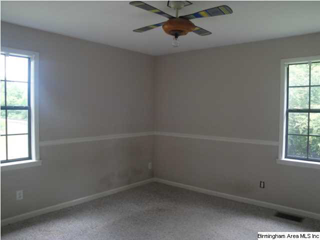 425 Main Street Jemison, AL 35085 - Photo 11 of 13