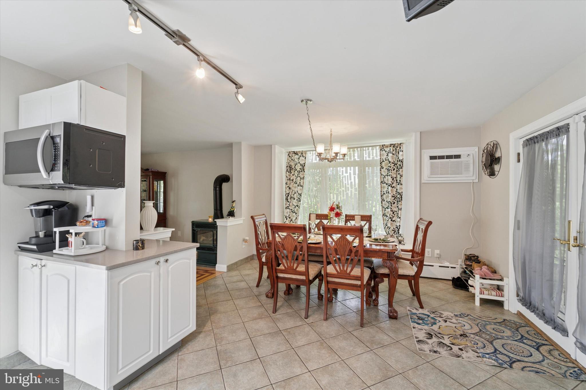 3370 Morris Road Lansdale, PA 19446 - Photo 12 of 60 Dining room