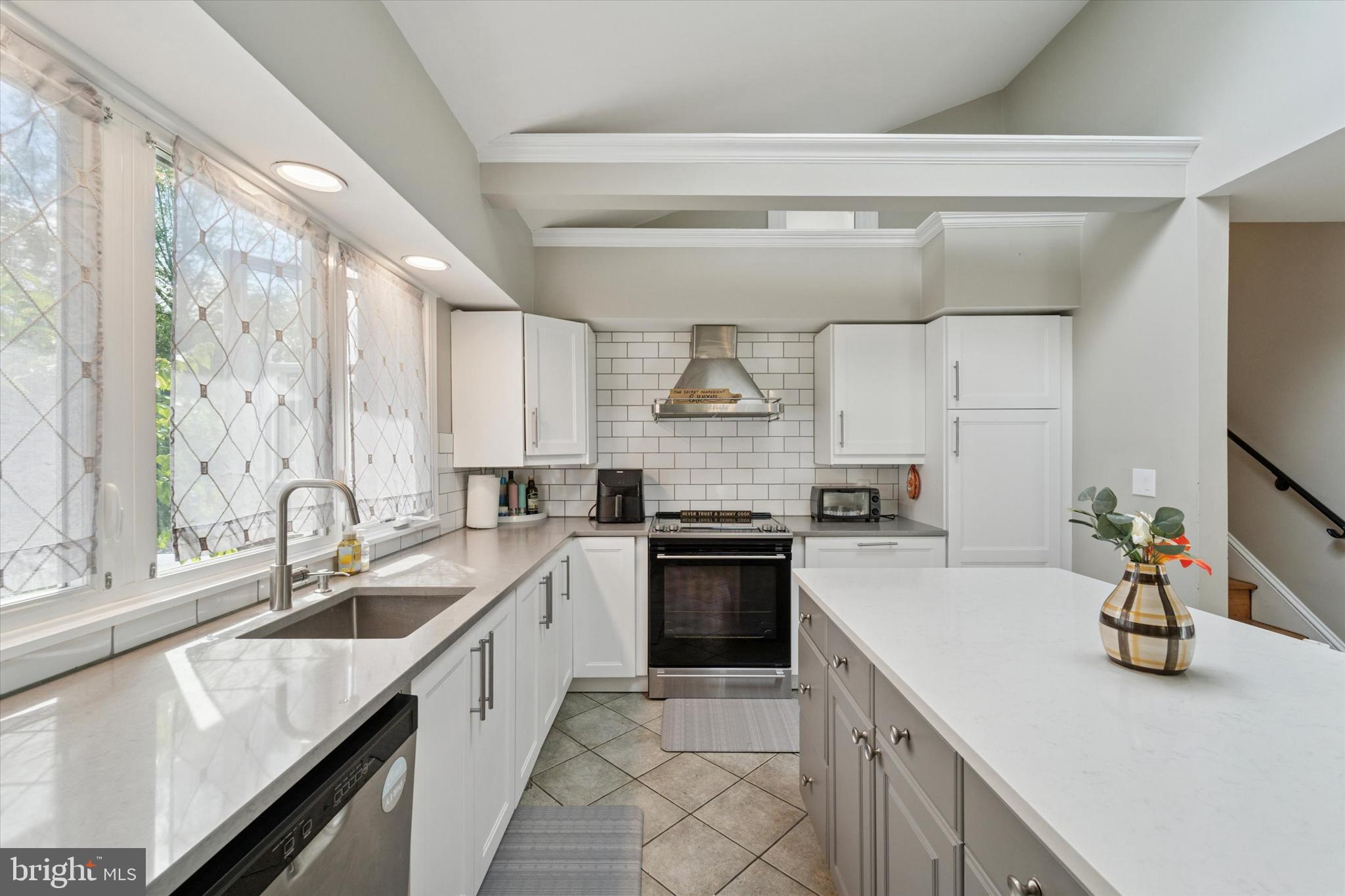 3370 Morris Road Lansdale, PA 19446 - Photo 16 of 60 Kitchen