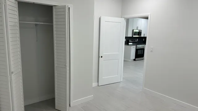 $1,800 | 17024 89th Place North, Unit C, Loxahatchee, FL 33470