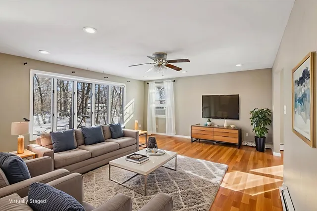 $789,900 | 18 Cranston Circle, Woburn, MA 01801