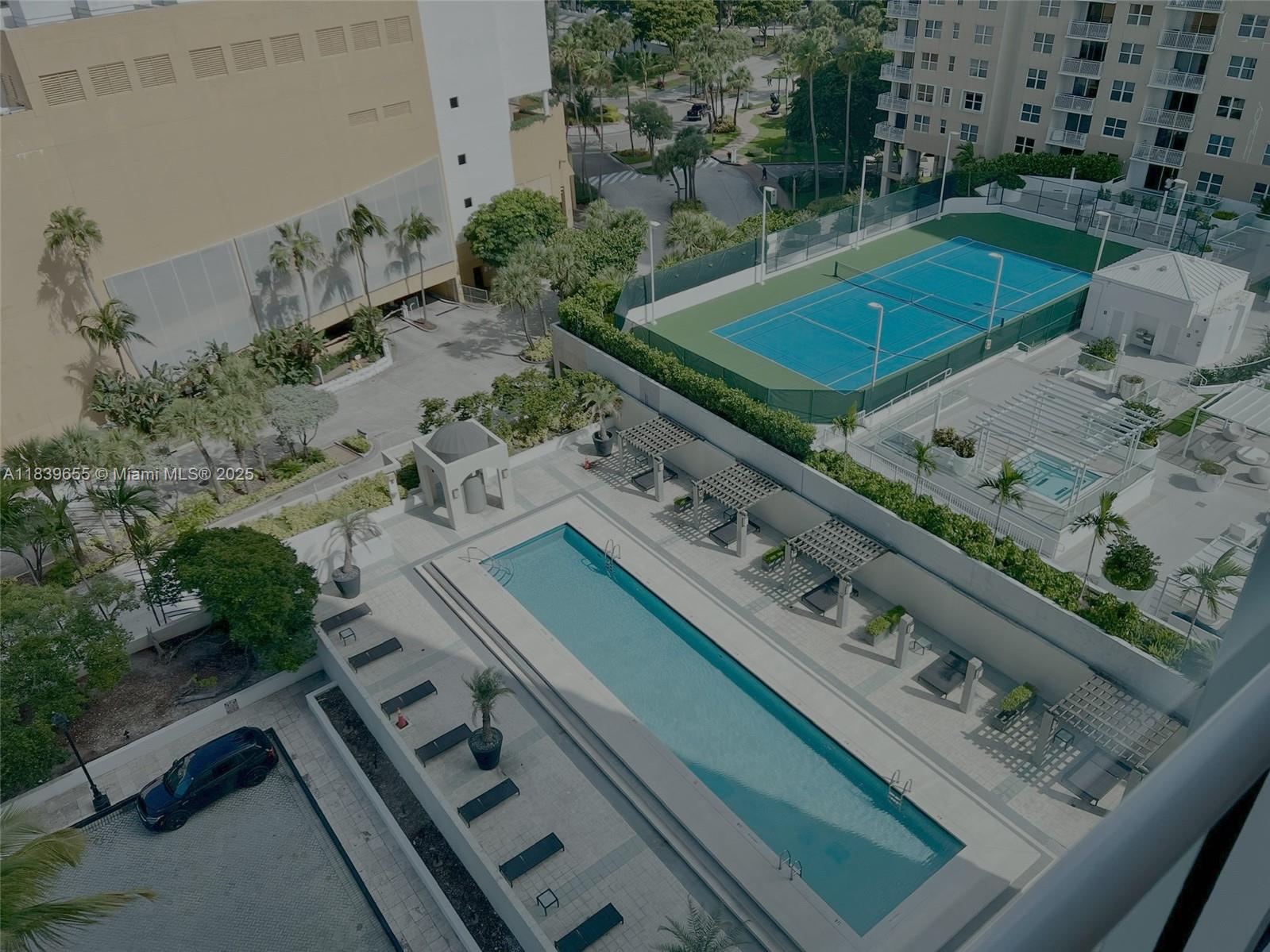 Brickell Miami, FL 33131 - Photo 12 of 32 an aerial view of a backyard