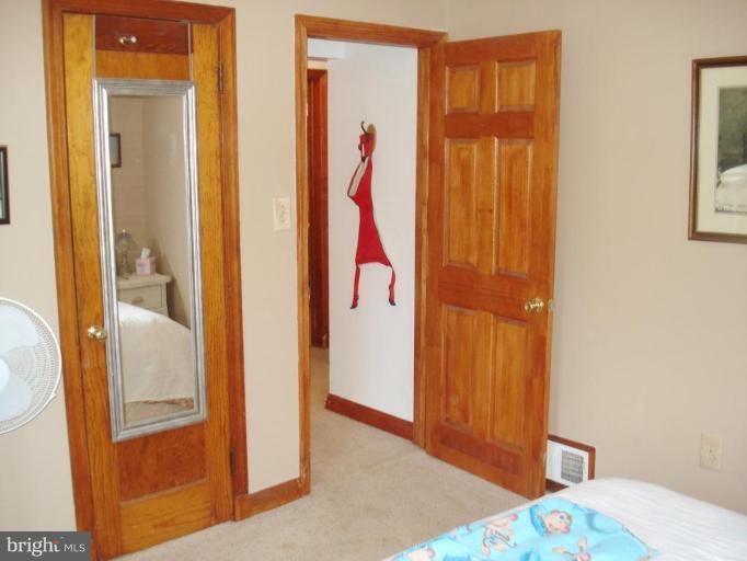 6 Mills Road Gaithersburg, MD 20877 - Photo 16 of 28 GENTLE MASTER SUITE BECKONS COMFORT !