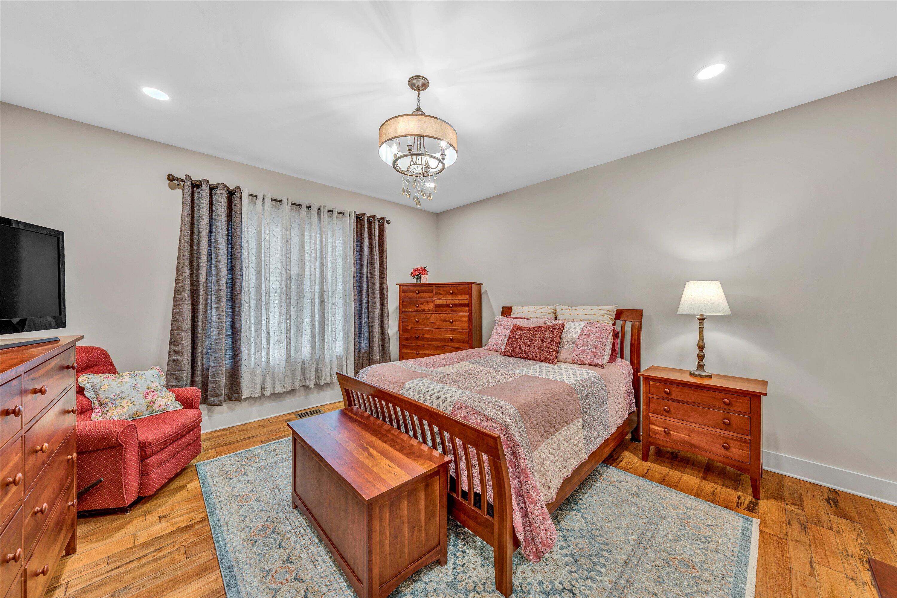 389 Carroll Road Hardy, VA 24101 - Photo 13 of 35 389 Carroll Drive