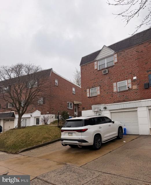 810 Kendrick Street Philadelphia, PA 19111 - Photo 2 of 45 a car parked in front of a building