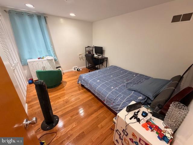 810 Kendrick Street Philadelphia, PA 19111 - Photo 26 of 45 a living room with a rug