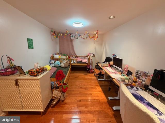 810 Kendrick Street Philadelphia, PA 19111 - Photo 28 of 45 a living room with furniture